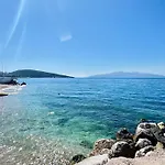 Fathom Sea View 아파트