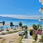 Fathom Sea View Lejlighed Sarandë
