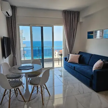 Apartment Fathom Sea View