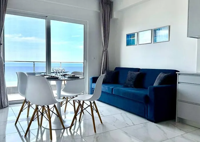 Fathom Sea View Appartamento